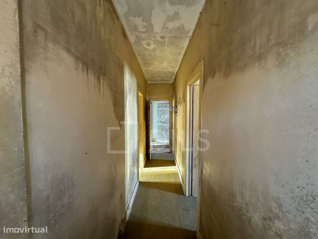 Prédio centenário em propriedade total em Colares, Sintra - Grande imagem: 5/32