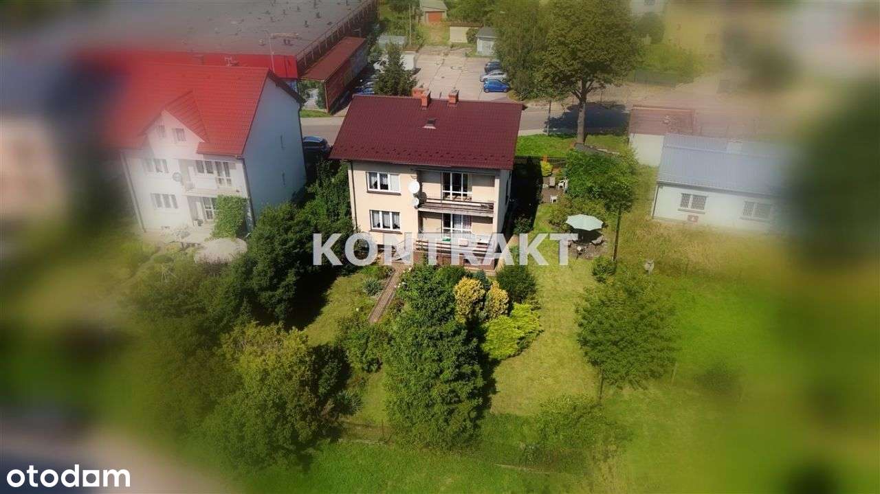 Dwurodzinny dom w centrum Oświęcimia-0