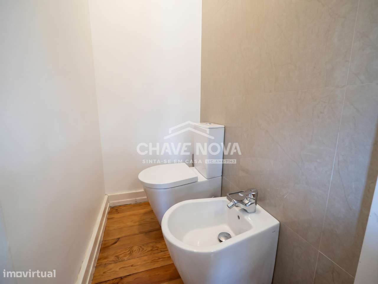 Moradia Geminada V2+1 c/ Logradouro na Senhora da Hora-26