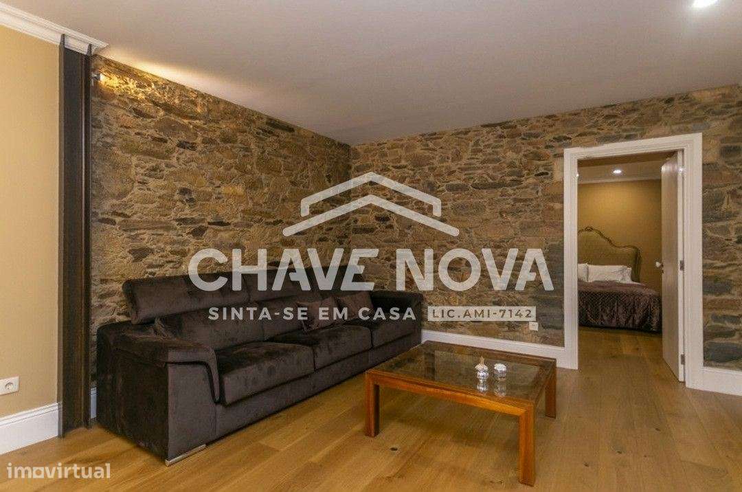 MV - Moradia em Pedra c/Piscina + 2 ap.  T2  com Vista Rio - Grande imagem: 4/25