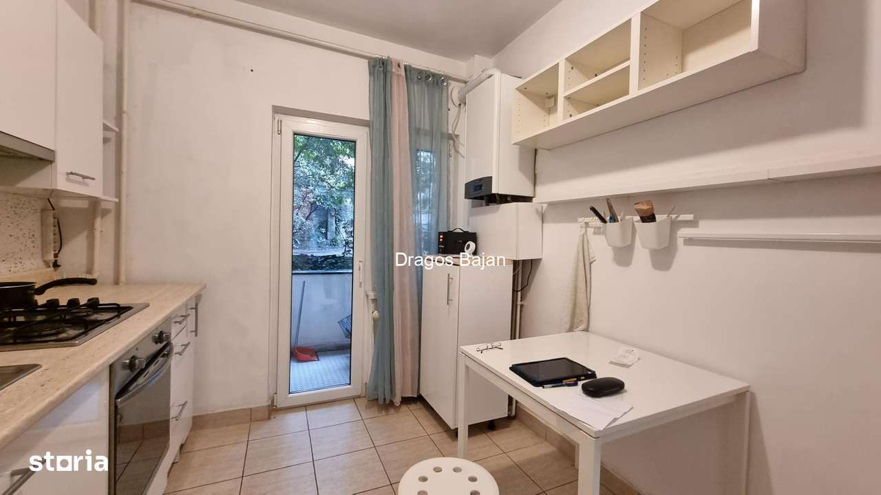 1970 // Parcare // 3 camere-7