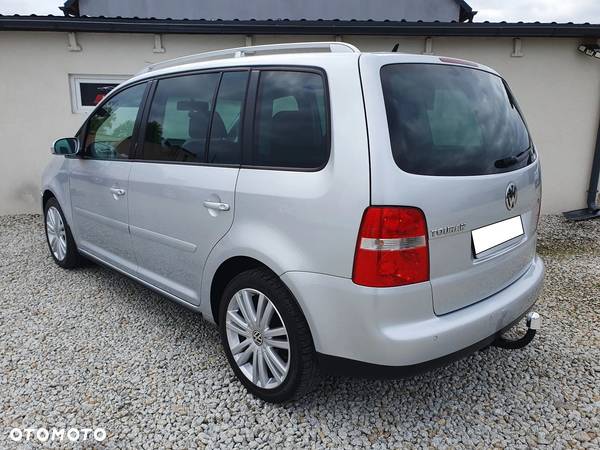 Volkswagen Touran 1.4 TSI Trendline - 4