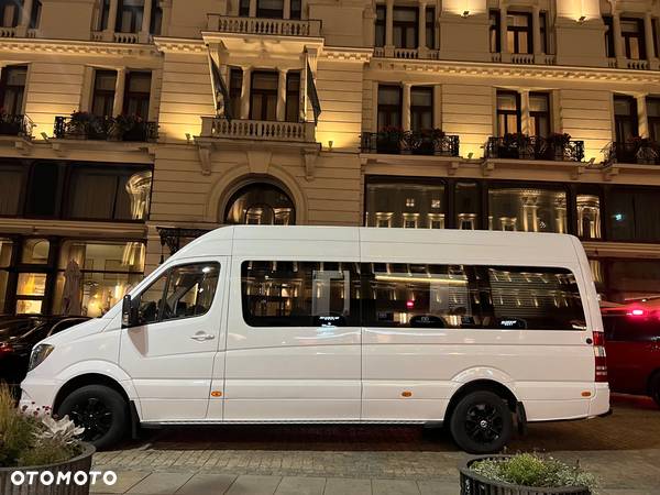 Mercedes-Benz Sprinter - 4