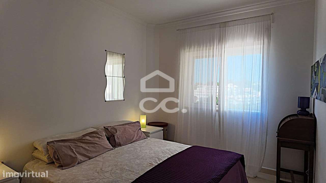 Apartamento T1 (T0+1) com VISTA MAR na primeira Linha de Praia em Arma-6