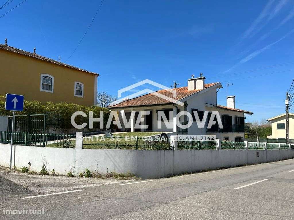 Moradia individual 3 Quartos, para Venda por 258.000 € em Oliveira do-2