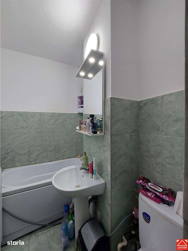 Garsoniera amenajata in Micalaca - Imagine principală: 5/6