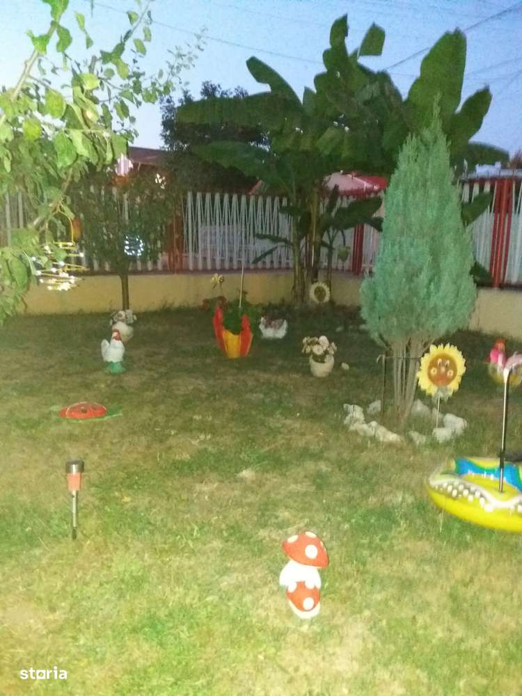 C7  Pensiune 13 camere Eforie Nord - Imagine principală: 4/10