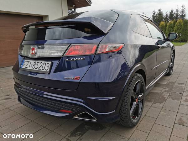 Honda Civic 2.2i-CTDi TypeS - 12