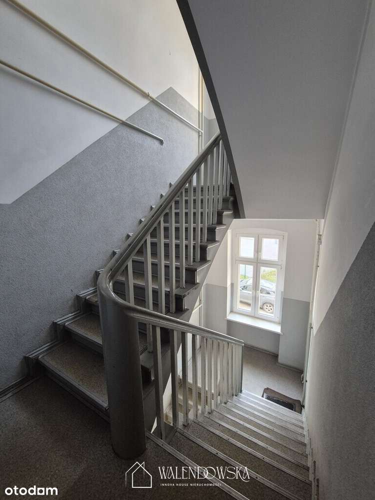 Na sprzedaż:mieszkanie 3-pokojowe, 80 m², I piętro-6