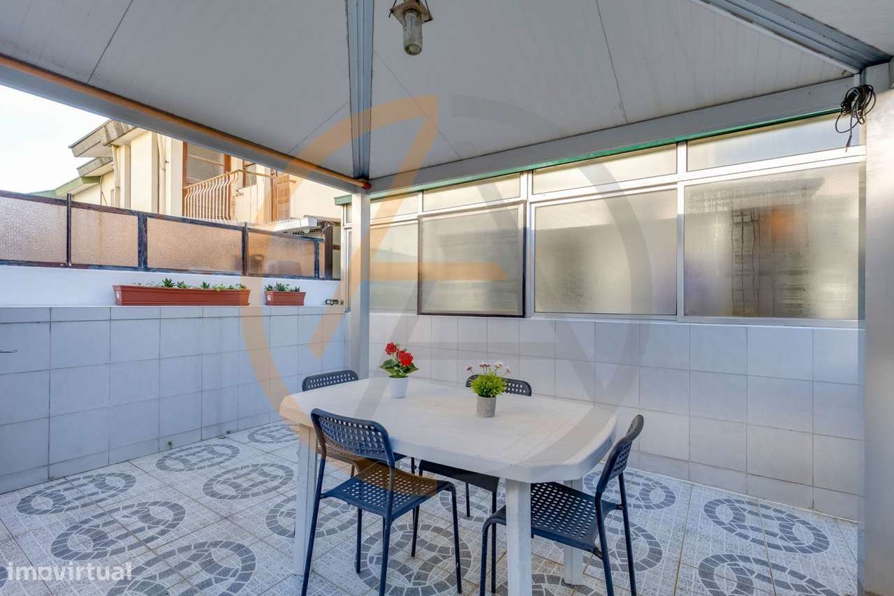 Apartamento T2 | Custoias-27
