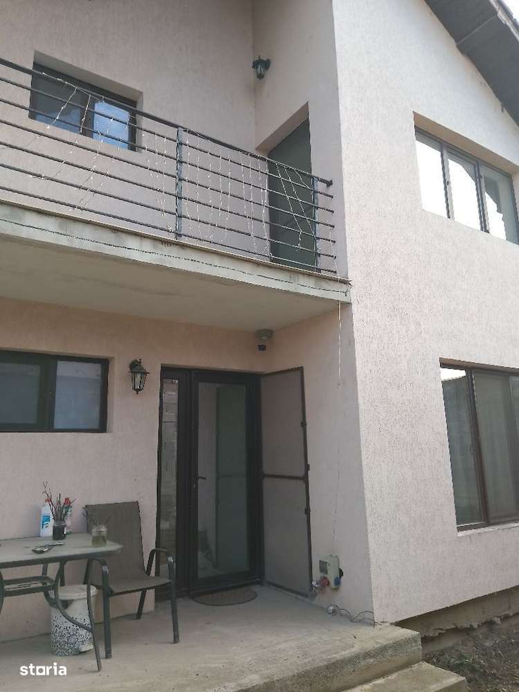 Casă (zonă parc) str.Potelu - Imagine principală: 1/10