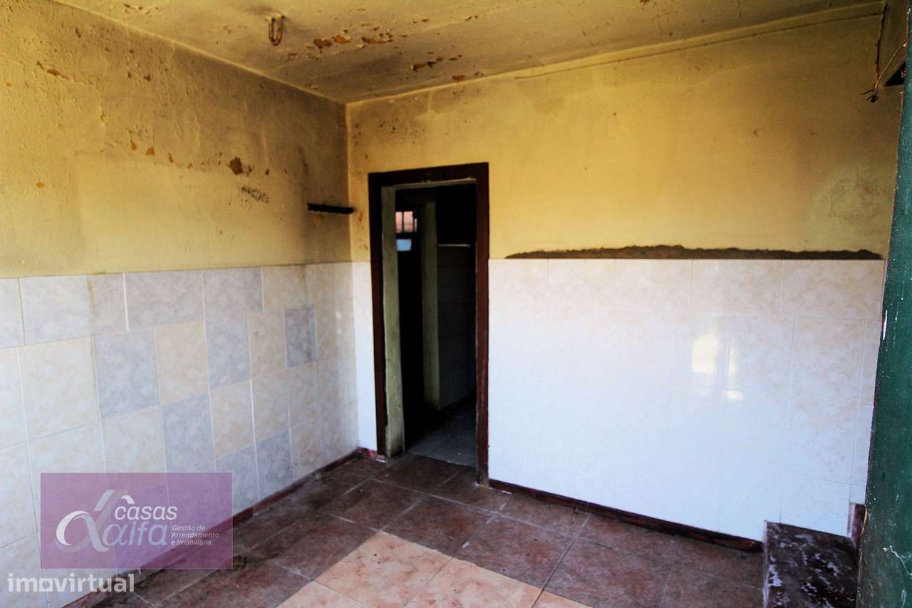 Moradia para reconstruir Barosa Leiria-9