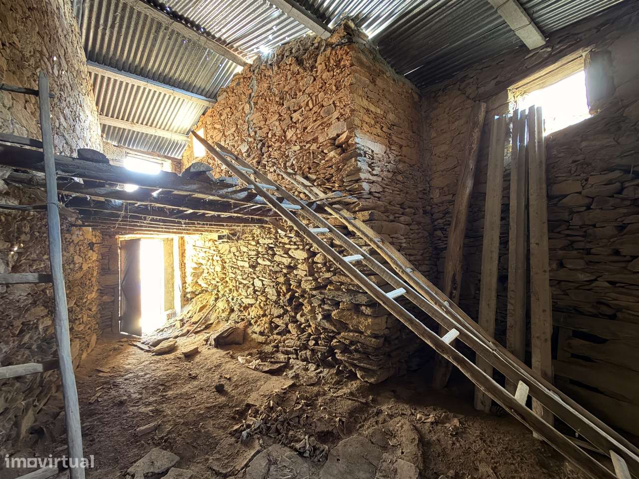 Moradia T1 Venda em São Vicente da Beira,Castelo Branco-11
