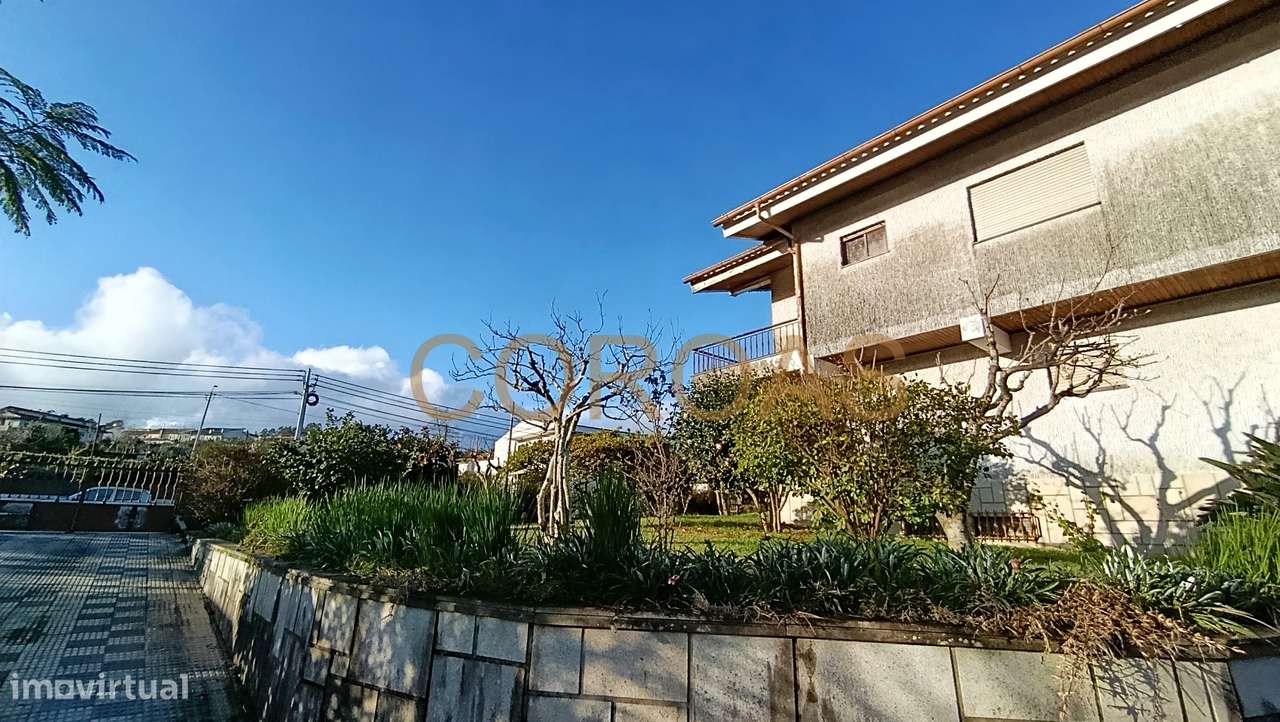 MORADIA + TERRENO - 3.787 M2-5