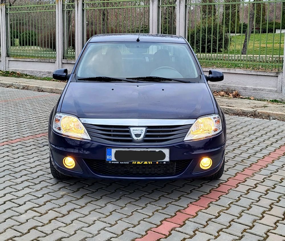 Dacia Logan I [2004 - 2012] 1.2 Laureate 2013