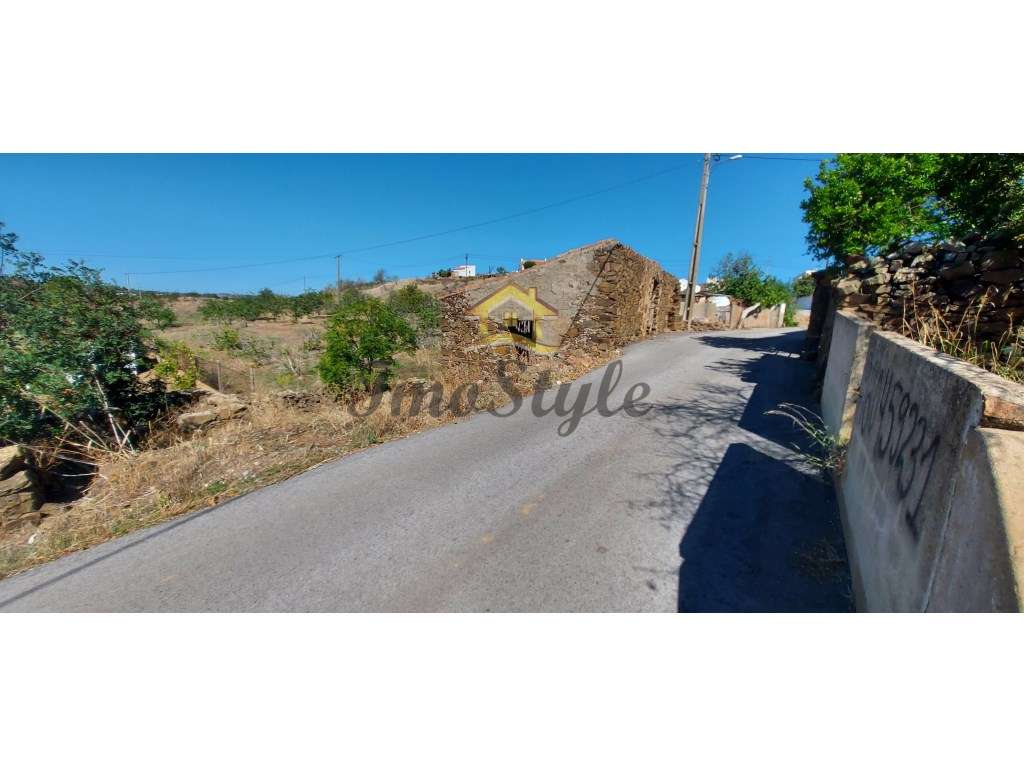 Terreno com ruina em Castro Marim-9