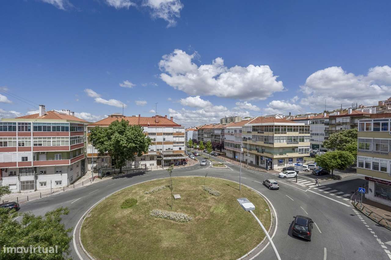 Apartamento T3, Águas Livres, Amadora-16