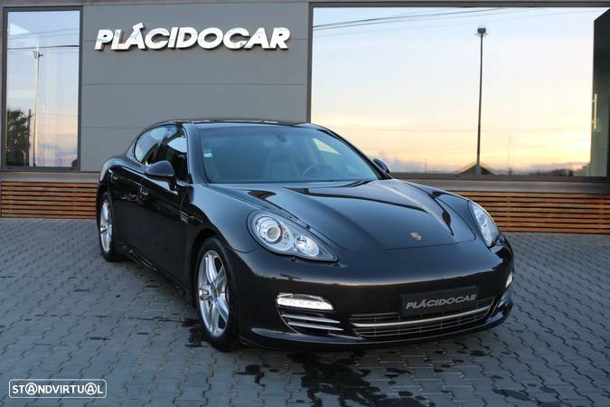 Porsche Panamera Platinum Edition - 2