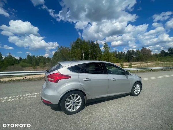 Ford Focus 1.5 EcoBlue Start-Stopp-System TITANIUM - 9