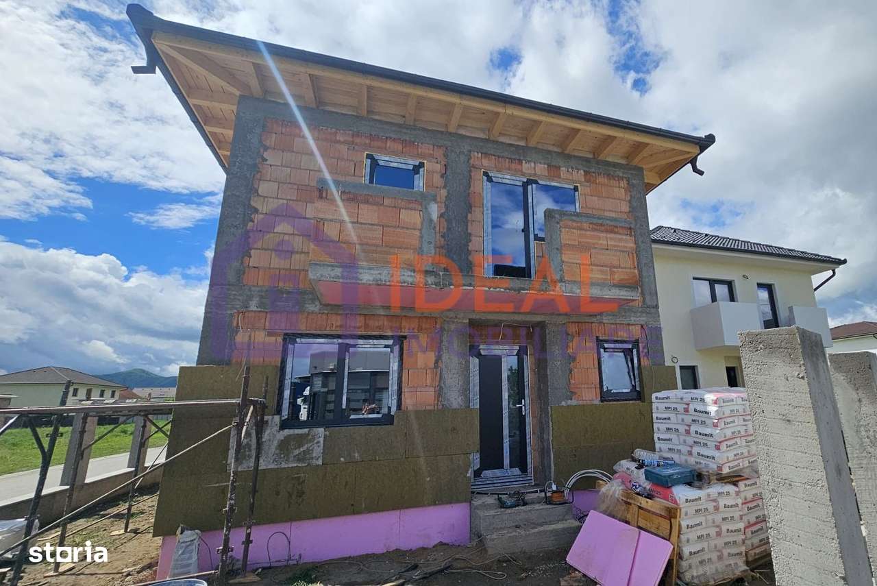 Casa Individuala cu 4 camere si gradina, in Cristian - Imagine principală: 5/12