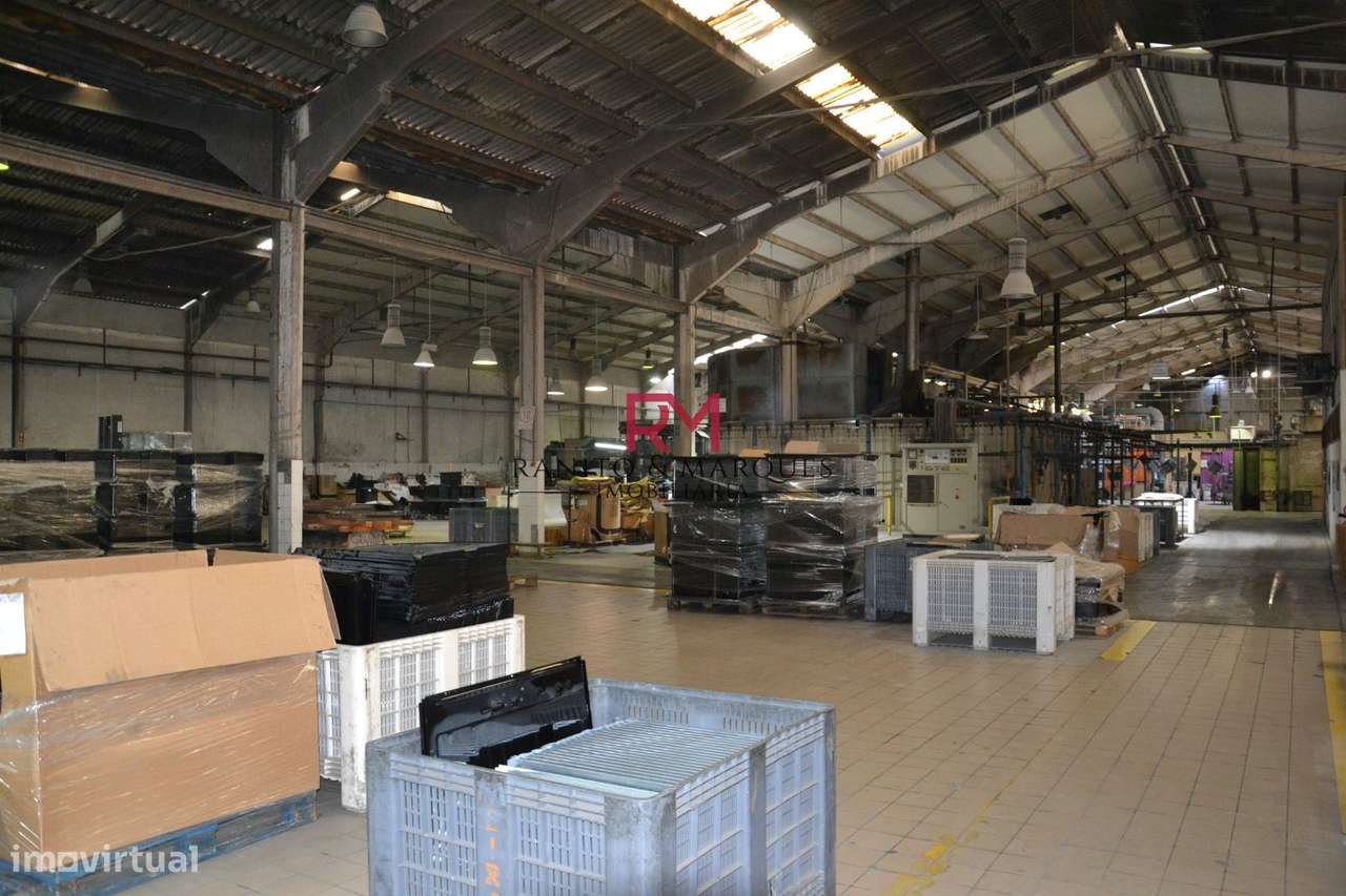 ARMAZÉM INDUSTRIAL COM 4.040M2 | RIO TINTO, GONDOMAR-12