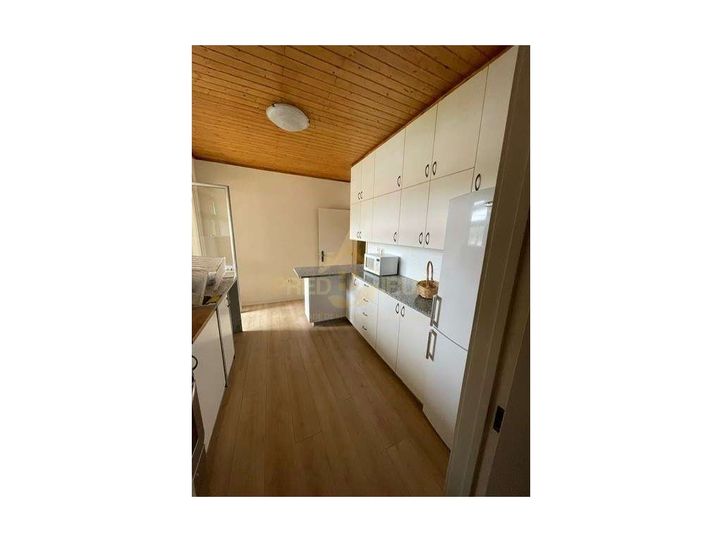 Excelente T3 Totalmente Renovado em Francelos - Vila Nova de Gaia-15