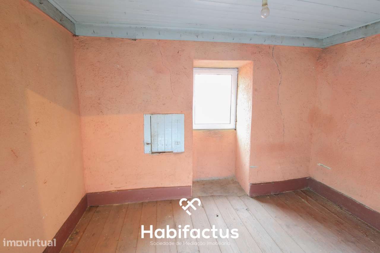 Duas Moradias para Remodelação em Coelhoso, Tondela-12