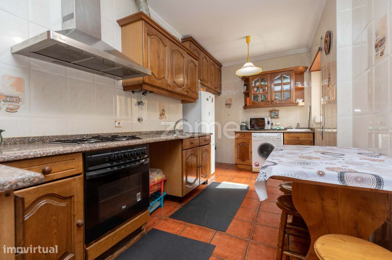 Prédio composto por dois apartamentos | Guerra Junqueiro | Coimbra-5