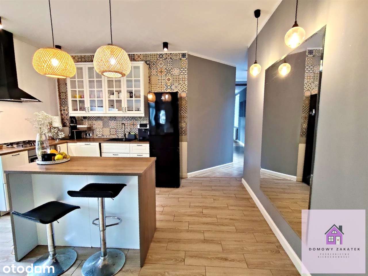 Przestronne, klimatyczne mieszkanie w centrum - Pełny obrazek: 4/20