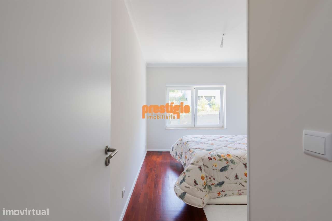 Apartamento T3 Venda em Nogueira, Fraião e Lamaçães,Braga-32
