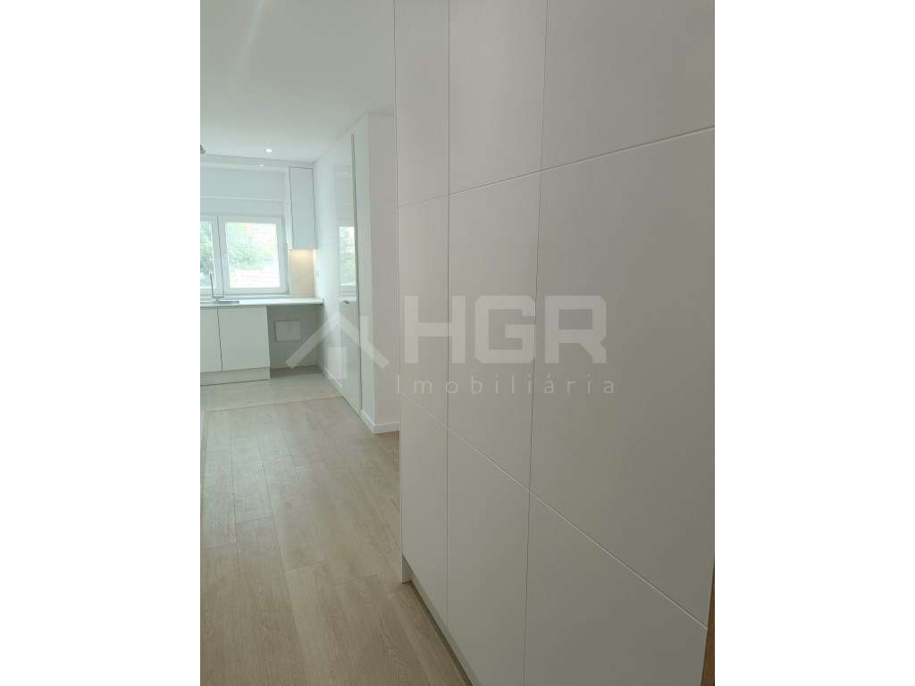 T3 | ENTRADA A ESTREAR | 2 CASAS DE BANHO | EXCELENTE LOCALIZAÇÃO-3