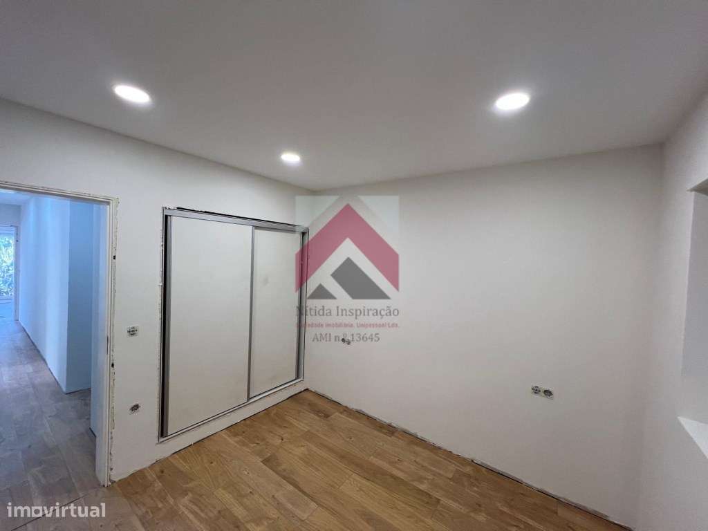 Andar Moradia T3 totalmente renovado no centro de Ílhavo-9