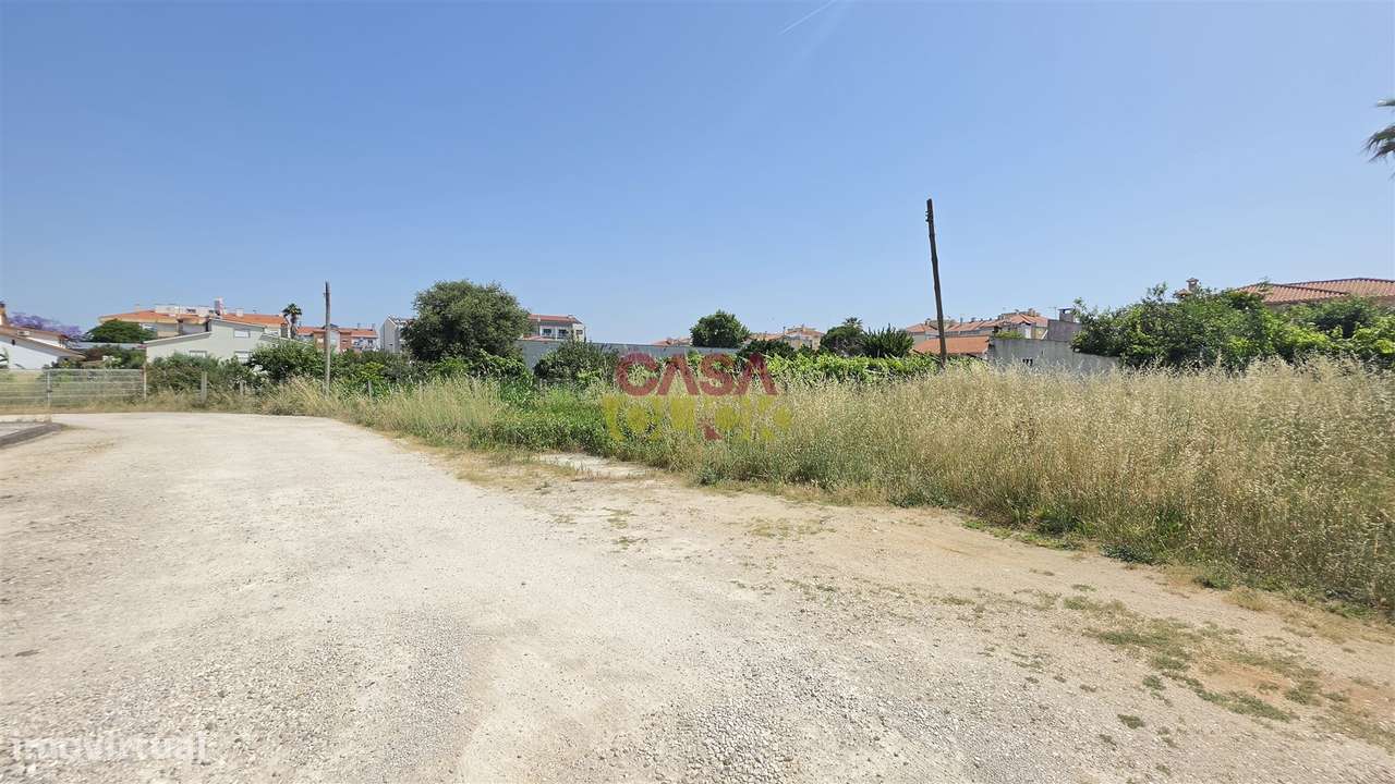 Terreno Para Construção T3 Venda em Nossa Senhora de Fátima,Entroncame-36