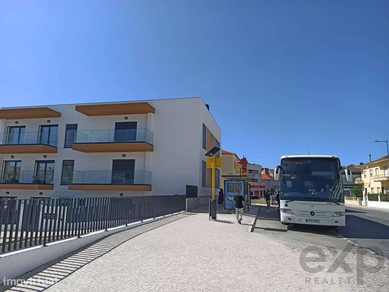 T2 Novo em condomínio fechado com piscina-29