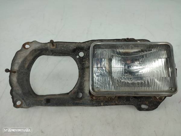 Optica Farol Direita Drt Nissan Pick Up (720) - 1