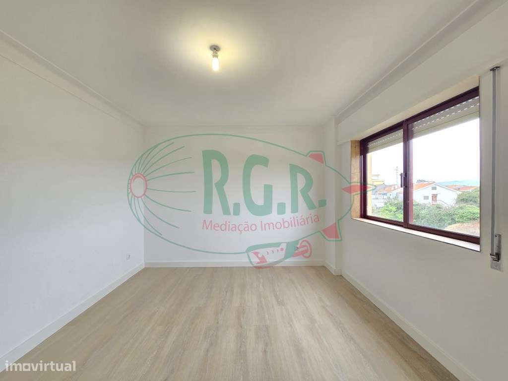 APARTAMENTO T2 - A 2 km Estação RIO TINTO-11