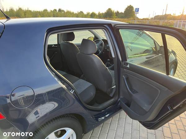 Volkswagen Golf V 1.9 TDI Trendline - 7