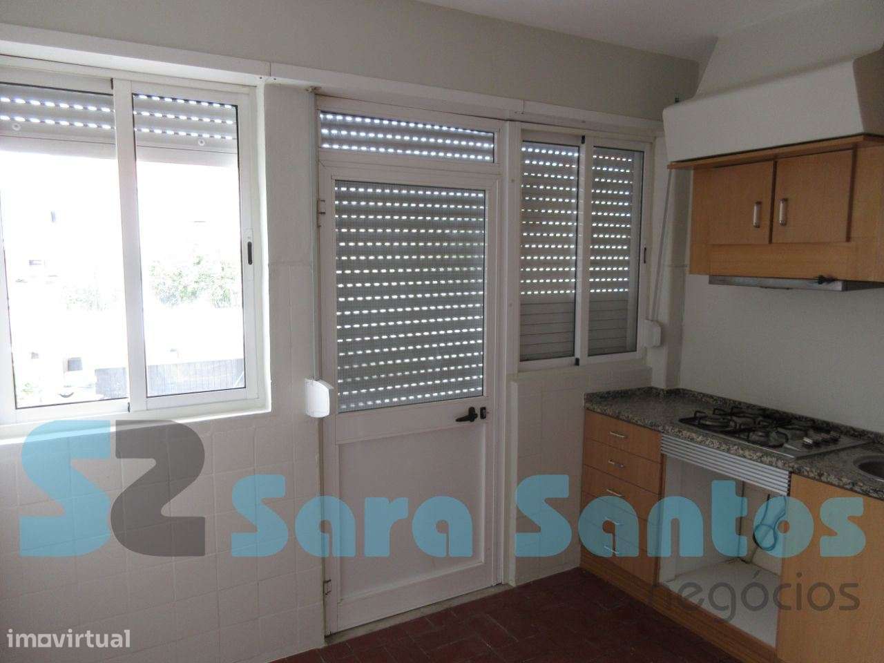 Andar Moradia T3 C/Garagem Individual próximo Av. Boavista-Porto - Grande imagem: 3/18