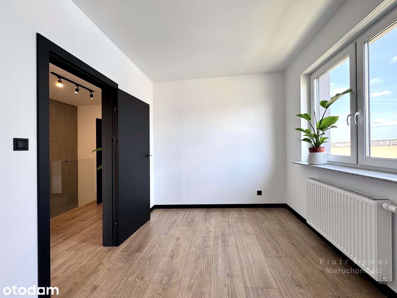 NOWY bliźniak wykończony "pod klucz" - VIDEO-18