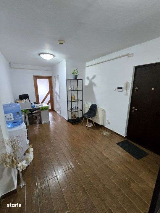 Spatiu birou/cabinet - Imagine principală: 5/6