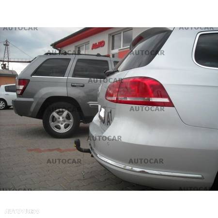 Carlig de remorcare pentru VOLKSWAGEN PASSAT VII - 4usi, Combi, si 4x4,  - sistem demontabil automat - din 2010/- - 7