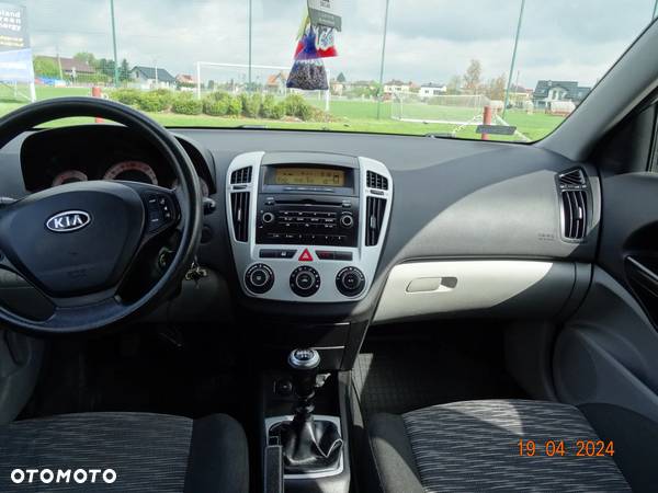 Kia Ceed Cee'd 1.6 Crdi Optimum - 24