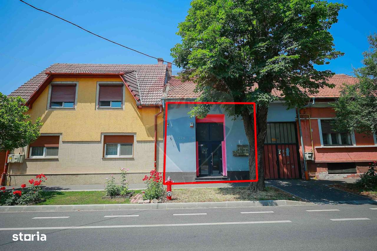 Spațiu comercial de închiriat în zona Costaforu, Centru Civic - Imagine principală: 3/13