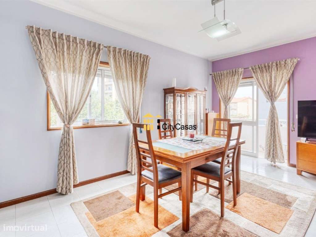 T2 Renovado c/ L. Garagem | Estação de Metro - Grande imagem: 5/31