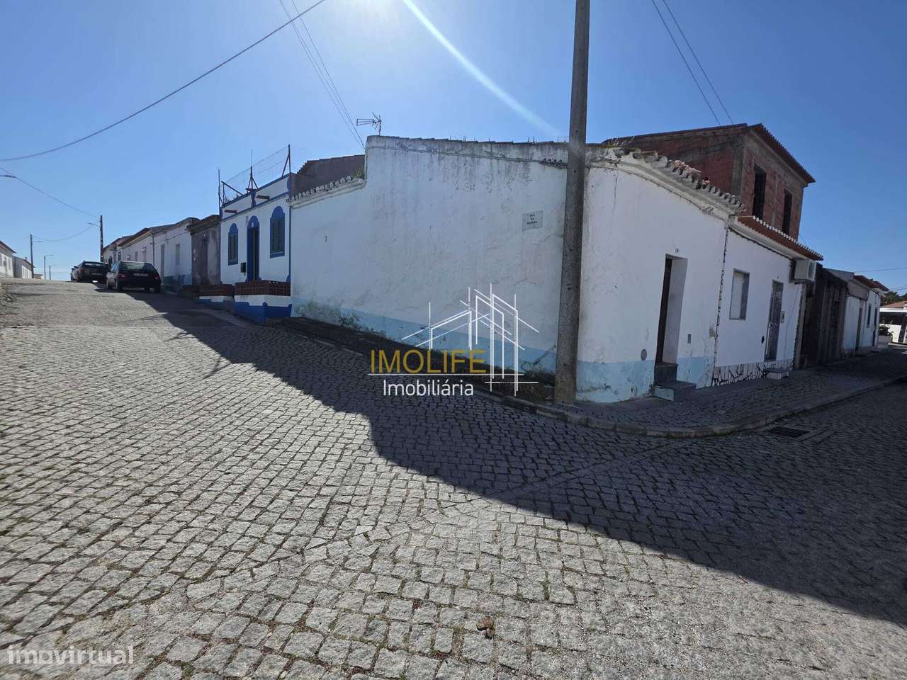 Moradia T1 para remodelar-0