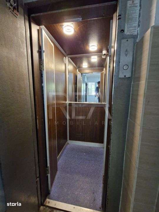 Apartament cu 3 camere de vanzare langa Park Lake la 130000 de euro - Imagine principală: 4/19