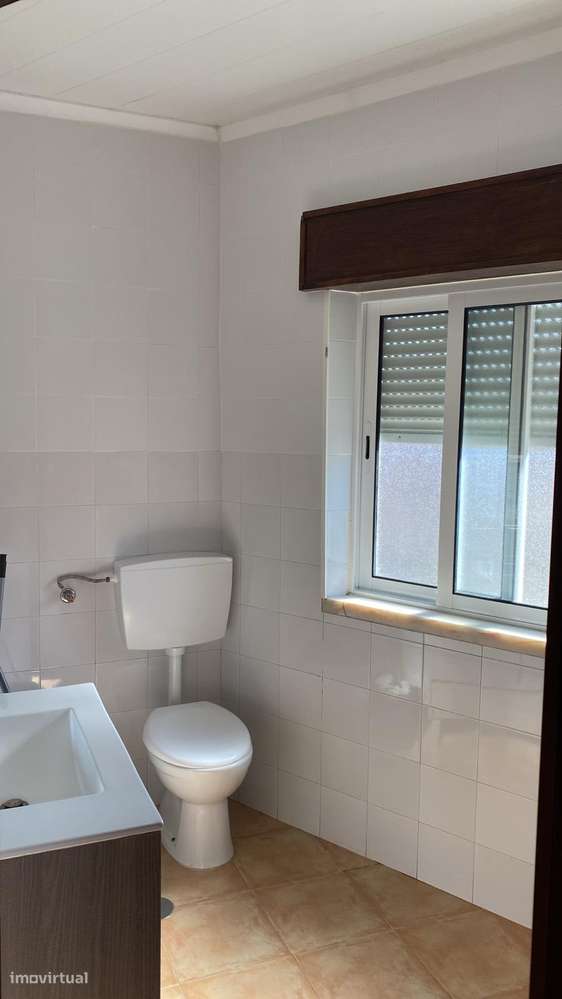 Apartamento T1 Centro de Samora Correia-11