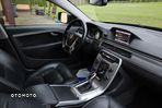 Volvo XC 70 D5 AWD Dynamic Summum - 17