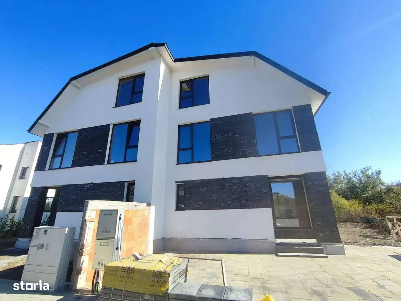 Casa 5 Camere Otopeni | Mansarda Spatioasa | Toate Facilitatile - Imagine principală: 5/14