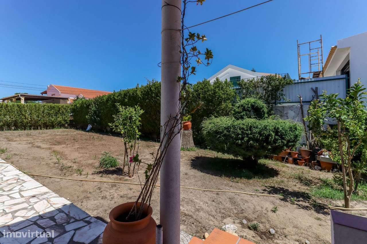 Moradia T3 para venda em Vila Nova de Santo André-30